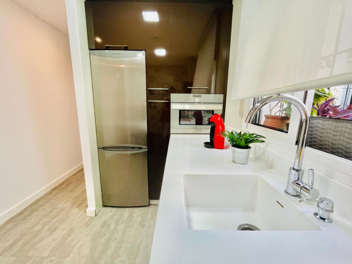 Apartamento Puerta Carmona Sevilla Eksteriør billede